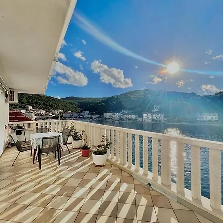 By The Sea Povlja, Brac - 21810 *